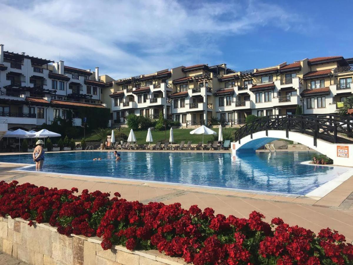 Luxory Apartament On The Seaside, Gradina Beach, St Nicholas Complex Chernomorets Esterno foto
